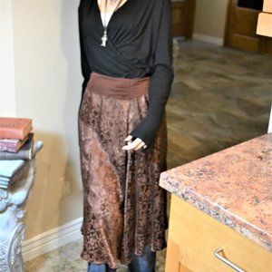 NwT SILK Knee length SKIRT Rozae Nichols Dk Rust S